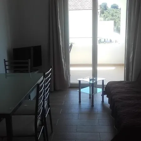 Nada Bojanic Hvar Town