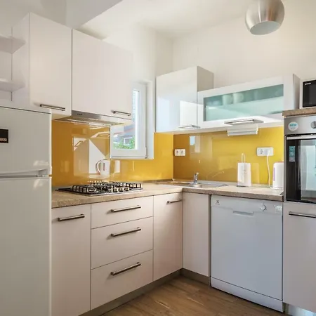 Nada Bojanic Apartment *