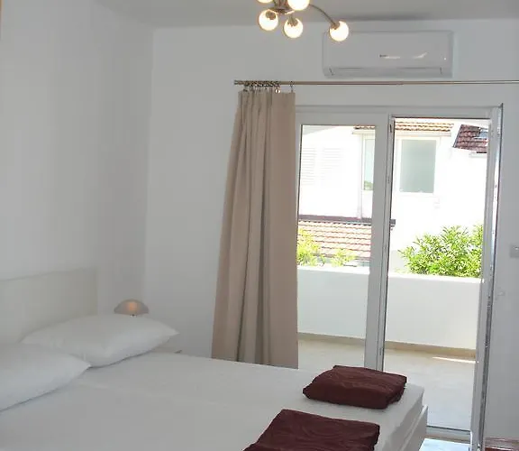 Nada Bojanic Hvar Town