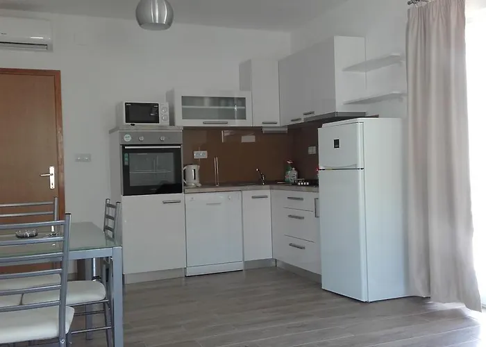 Nada Bojanic Hvar Town