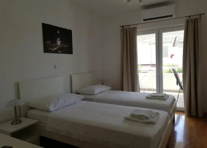 Nada Bojanic Hvar Town