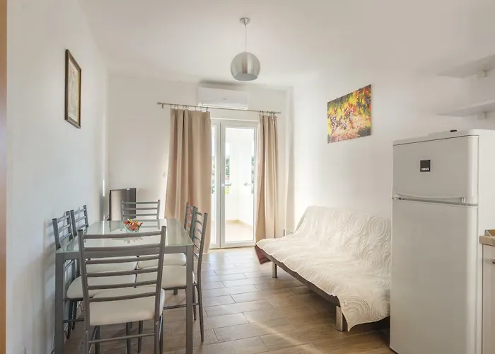 Nada Bojanic Hvar Town