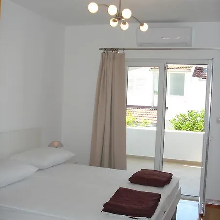 Nada Bojanic Hvar Town